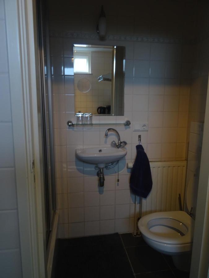Studio met woonslaapkamer,keuken en badkamer Dreefje 5 Westkapelle Buitenkant foto